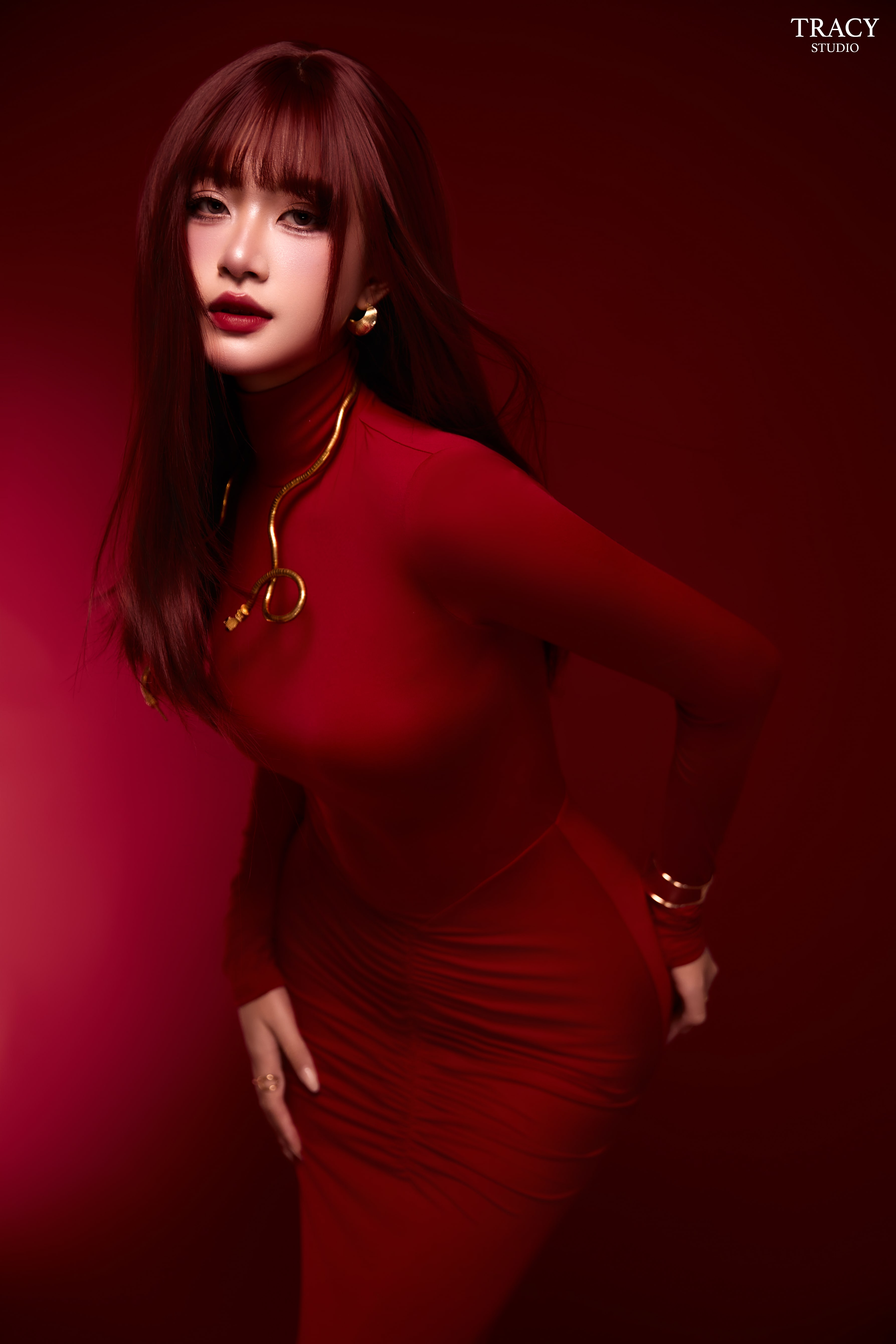 frontend/img/gallery/concept-cool-ngau-slay/hanuyen_tracystudioslay (3).jpg